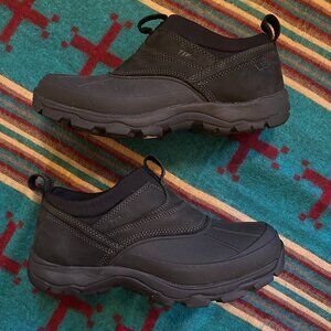 Men's US8 Med  L.L. Bean Storm Chaser 4 Slip-On Waterproof Low Rise Boot - Black